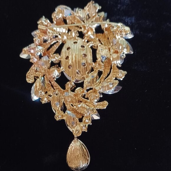 Aurora Borealis Rhinestone Brooch 4" - Picture 3 of 5